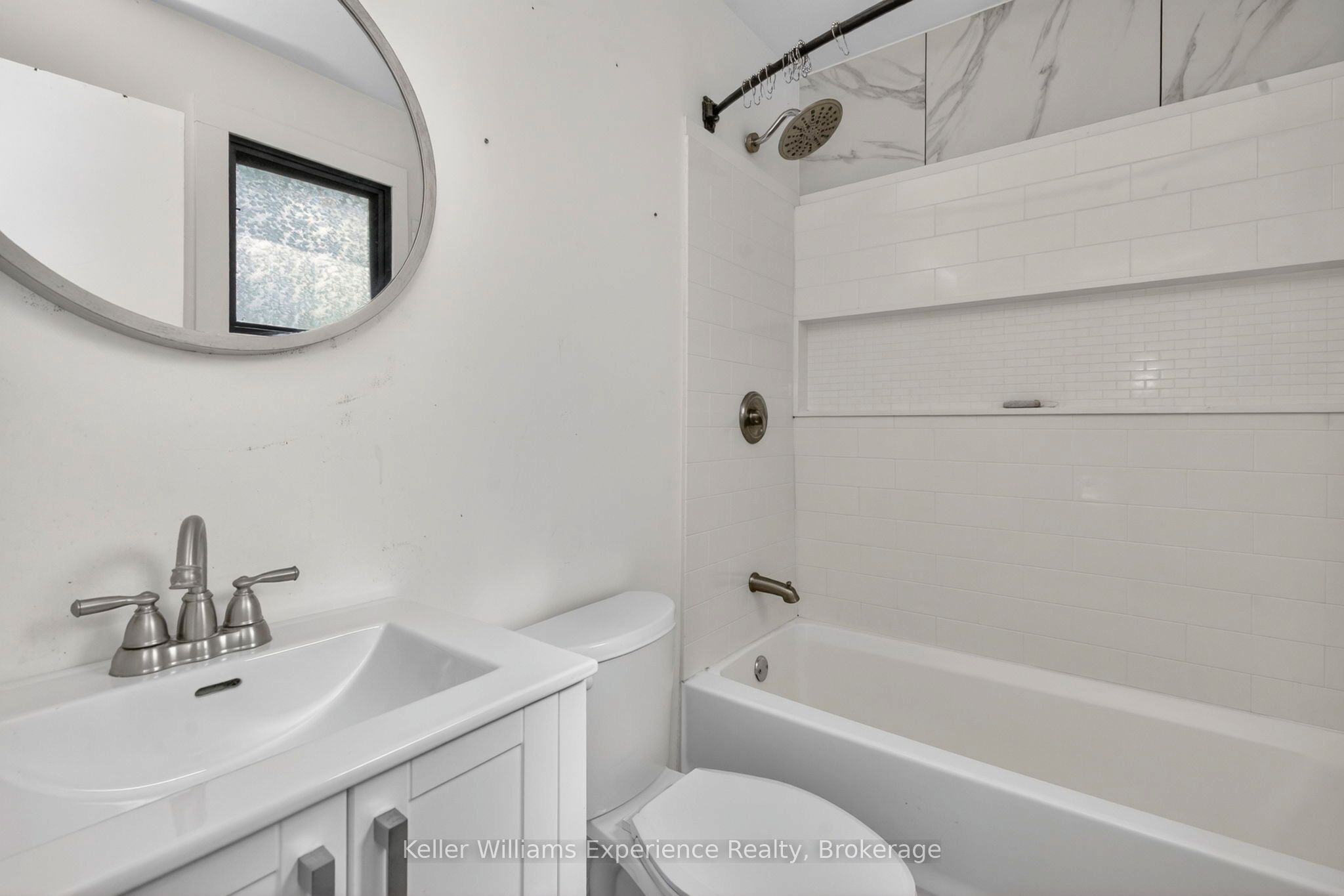 9782 Beachwood Drive Property Photo 11