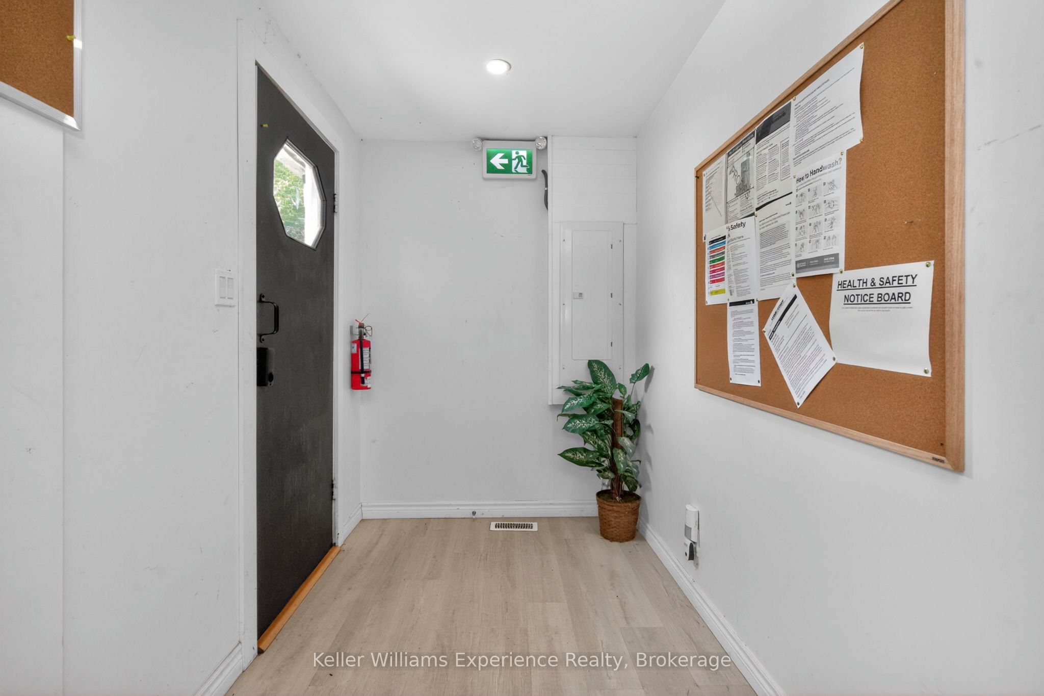 9782 Beachwood Drive Property Photo 15