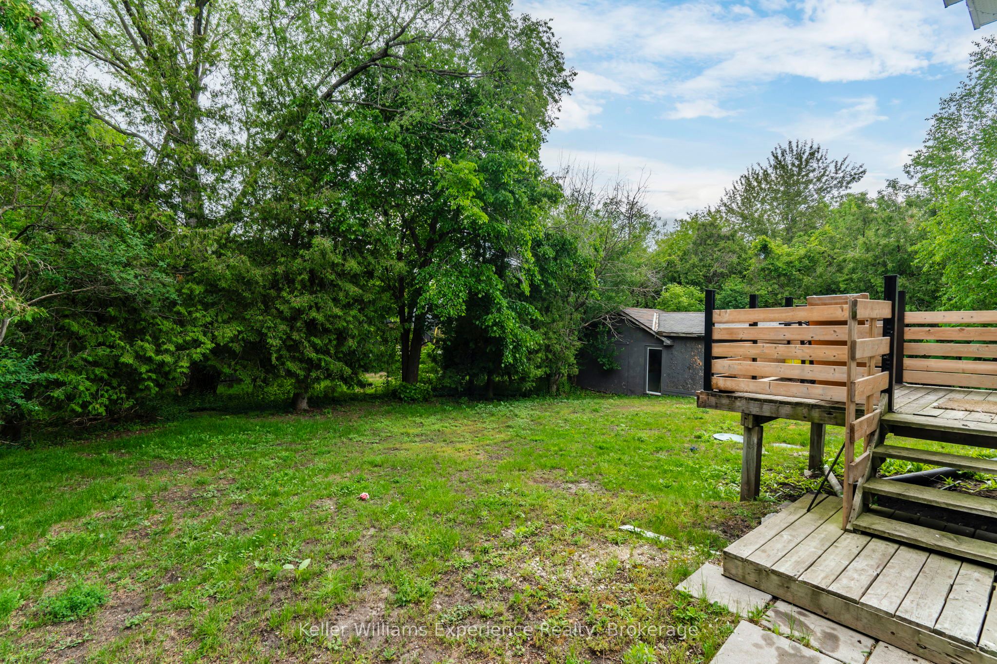 9782 Beachwood Drive Property Photo 34