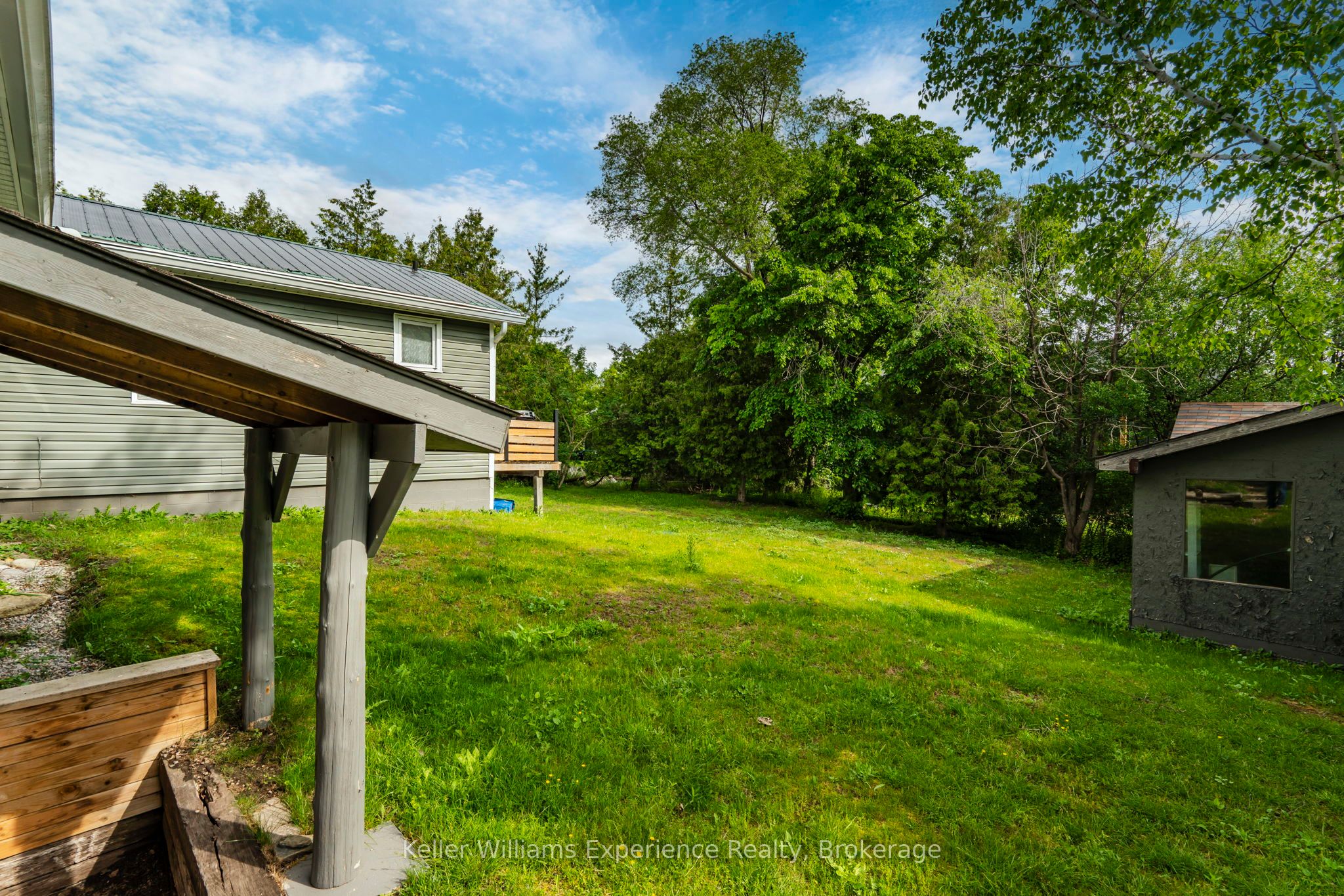 9782 Beachwood Drive Property Photo 37