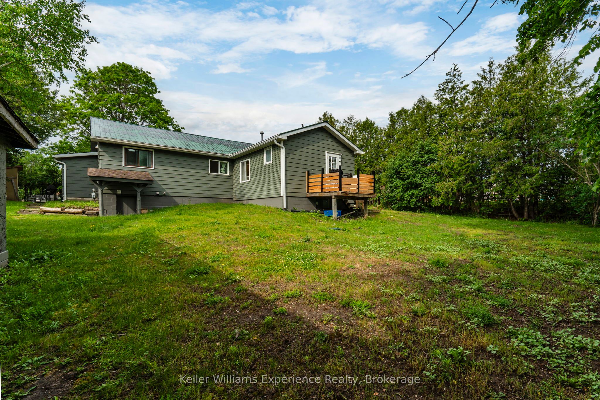 9782 Beachwood Drive Property Photo 40
