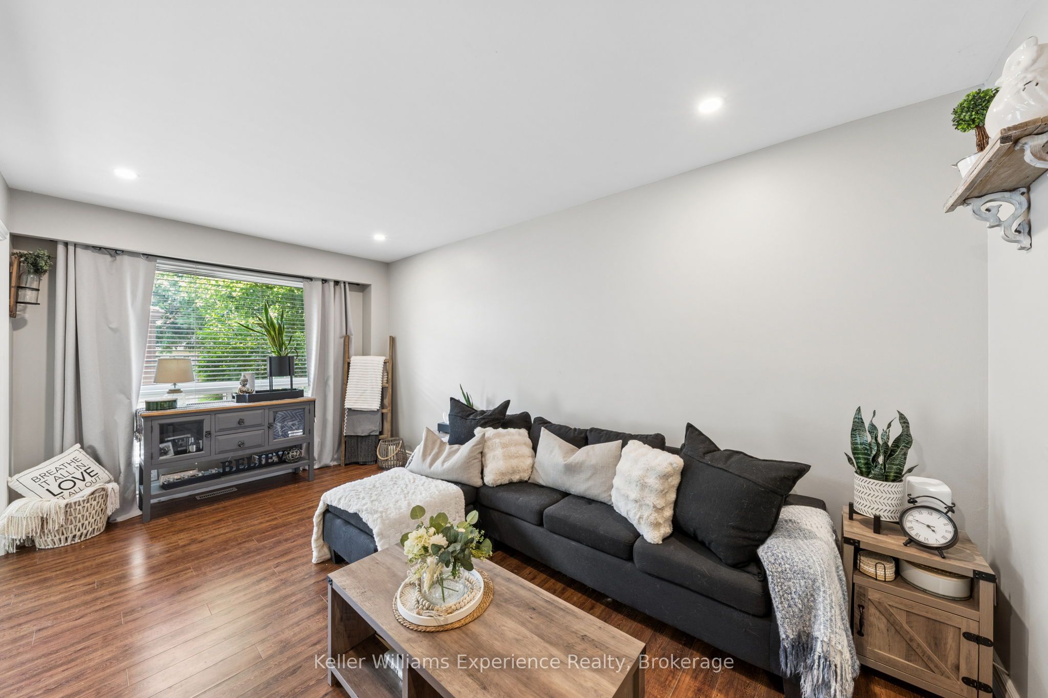 2 Bernick Drive 23 Property Photo 3