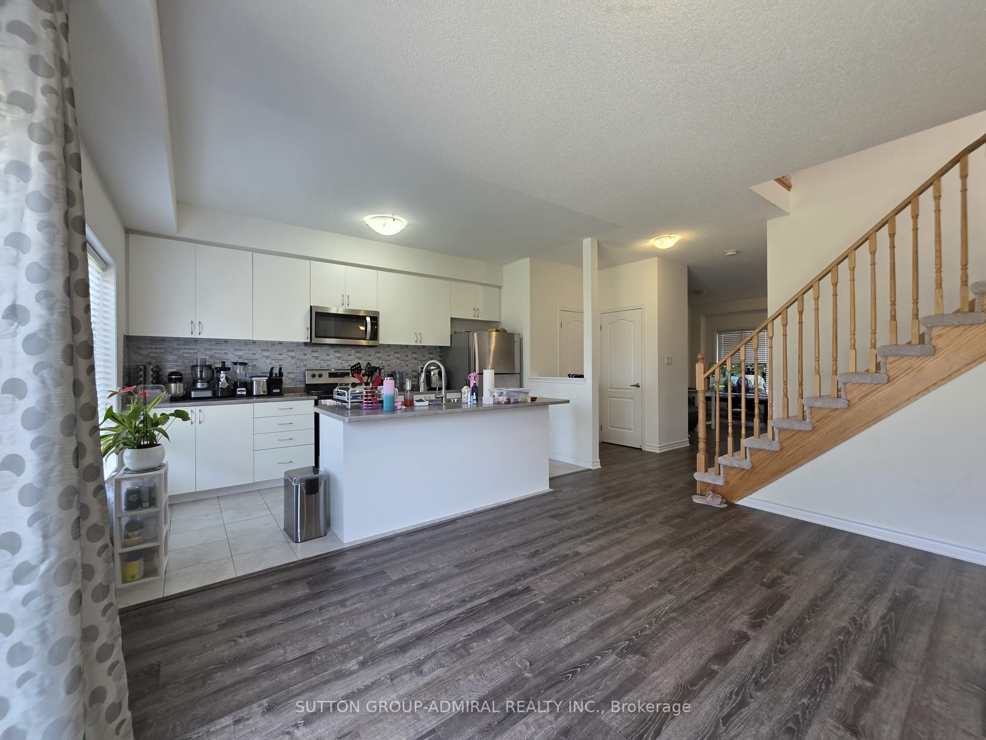 33 Sandhill Crane Drive Property Photo 12