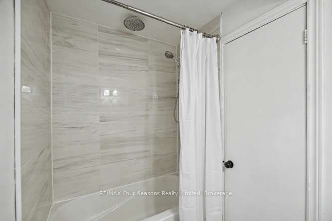 5 Dawson Drive 314 Property Photo 18