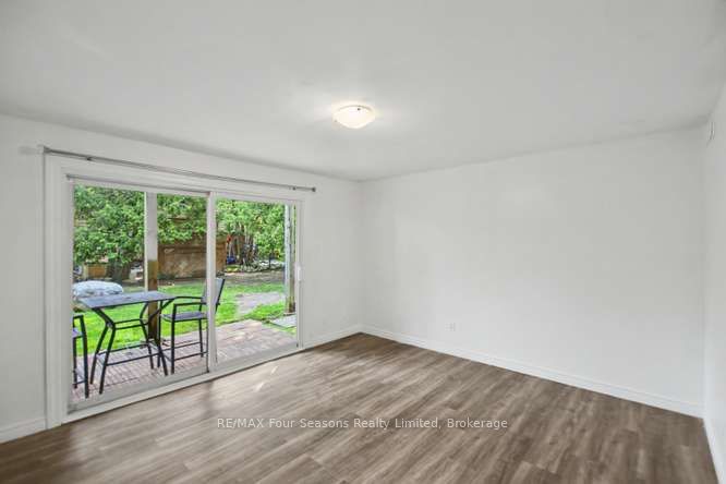 5 Dawson Drive 314 Property Photo 28
