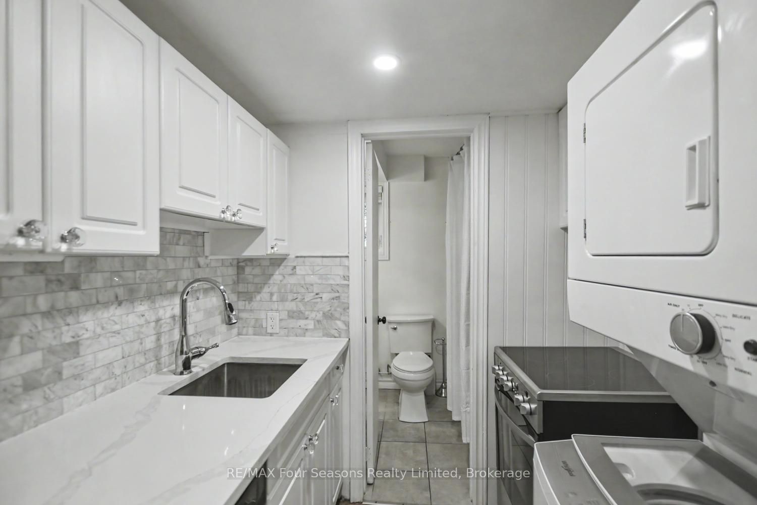 5 Dawson Drive 314 Property Photo 32
