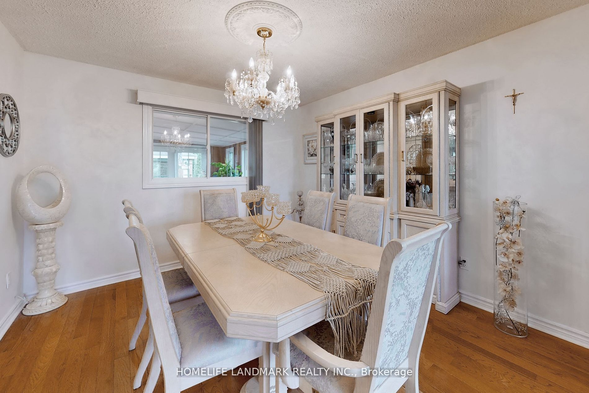 274 Edgehill Drive Property Photo 14