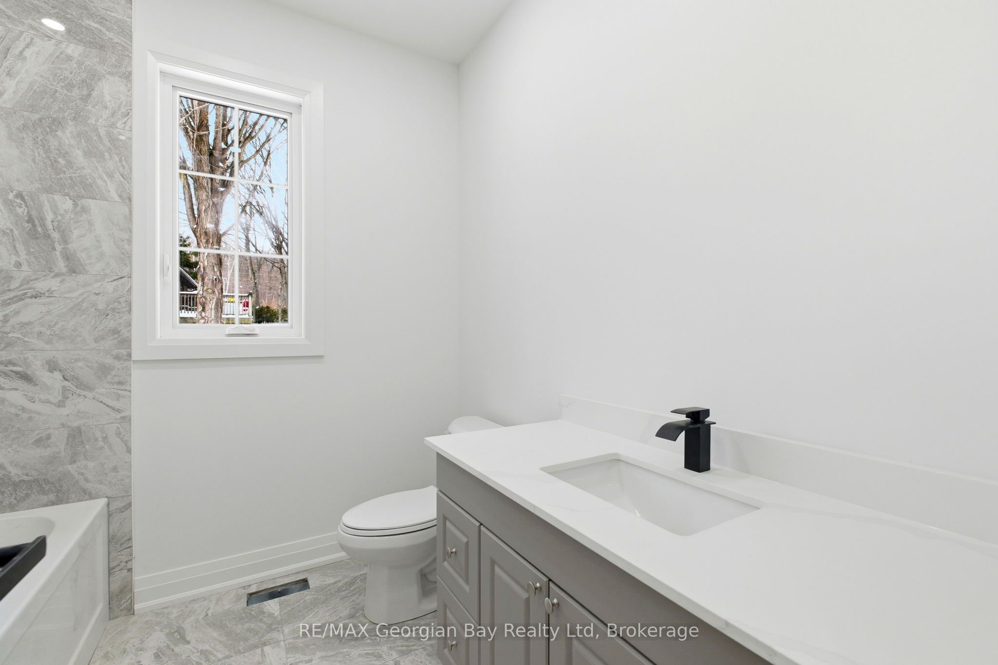 49 Beaufort Crescent Property Photo 23