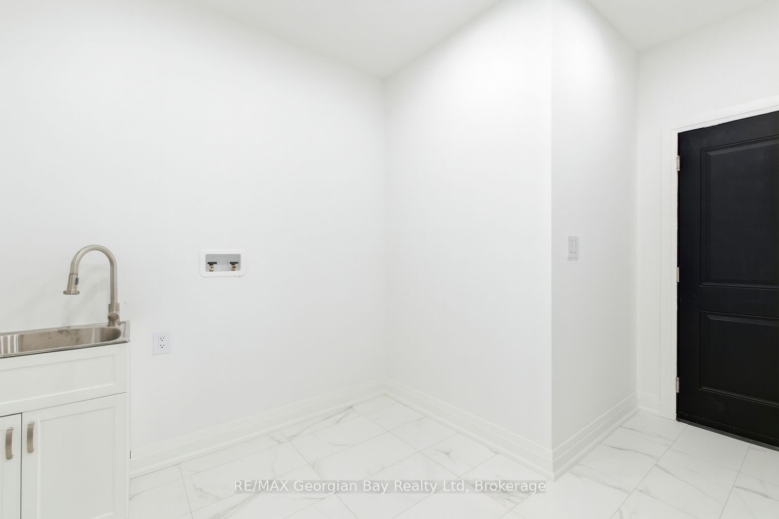 49 Beaufort Crescent Property Photo 25
