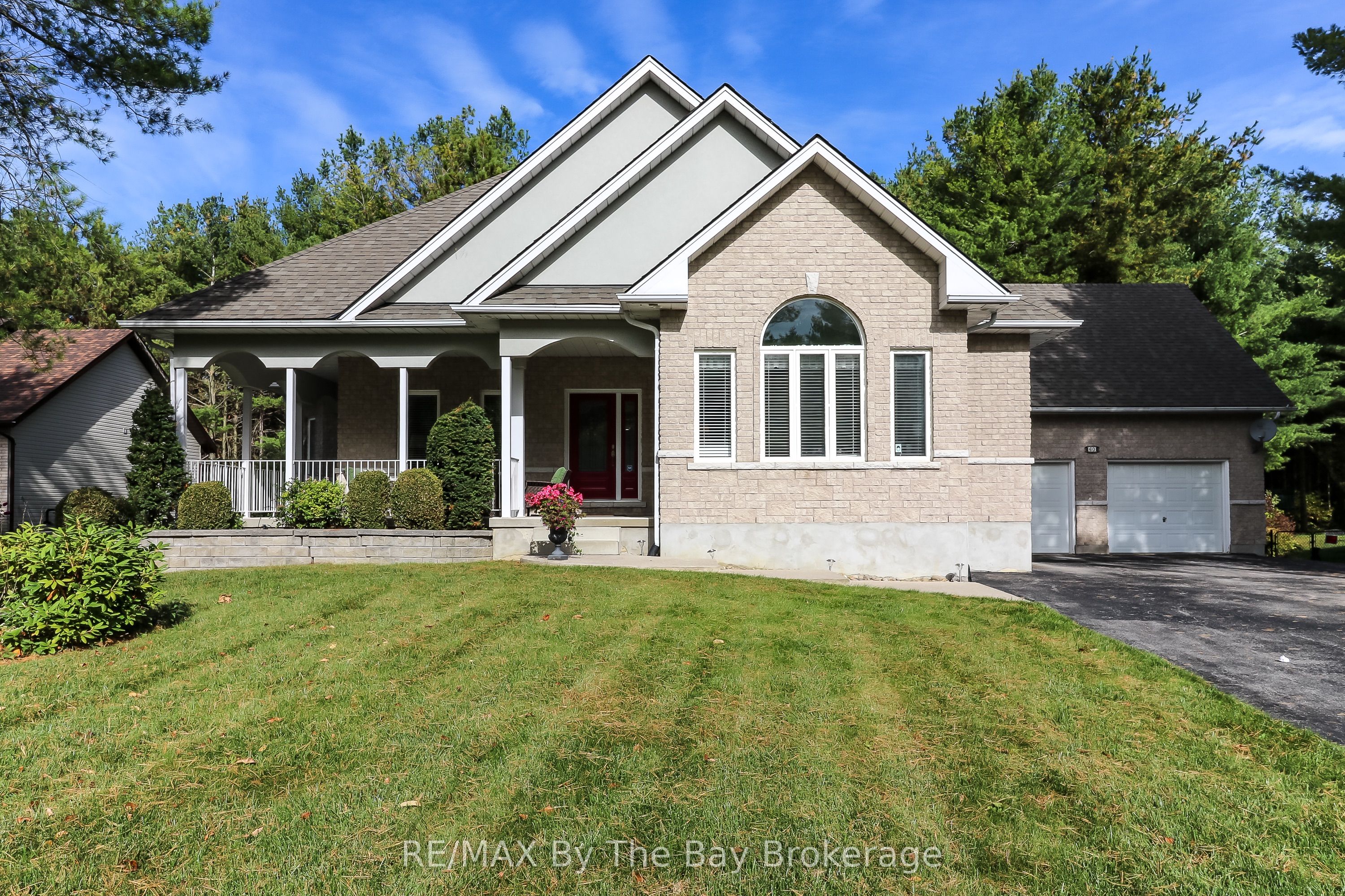 60 Martyn Drive Property Photo 2