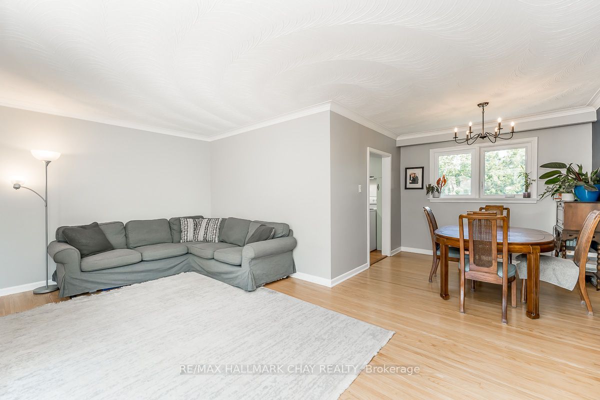 23 Downsview Drive Property Photo 12