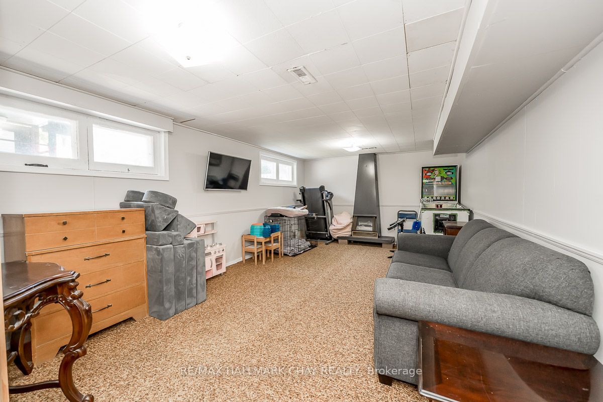 23 Downsview Drive Property Photo 28