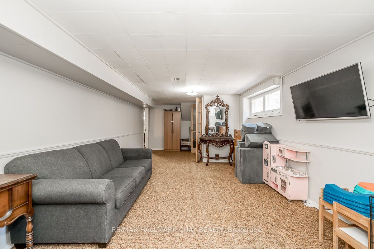 23 Downsview Drive Property Photo 30