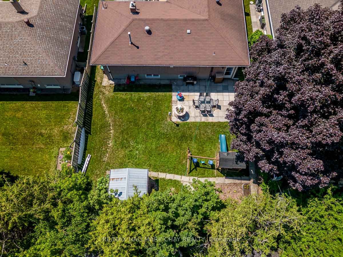 23 Downsview Drive Property Photo 40