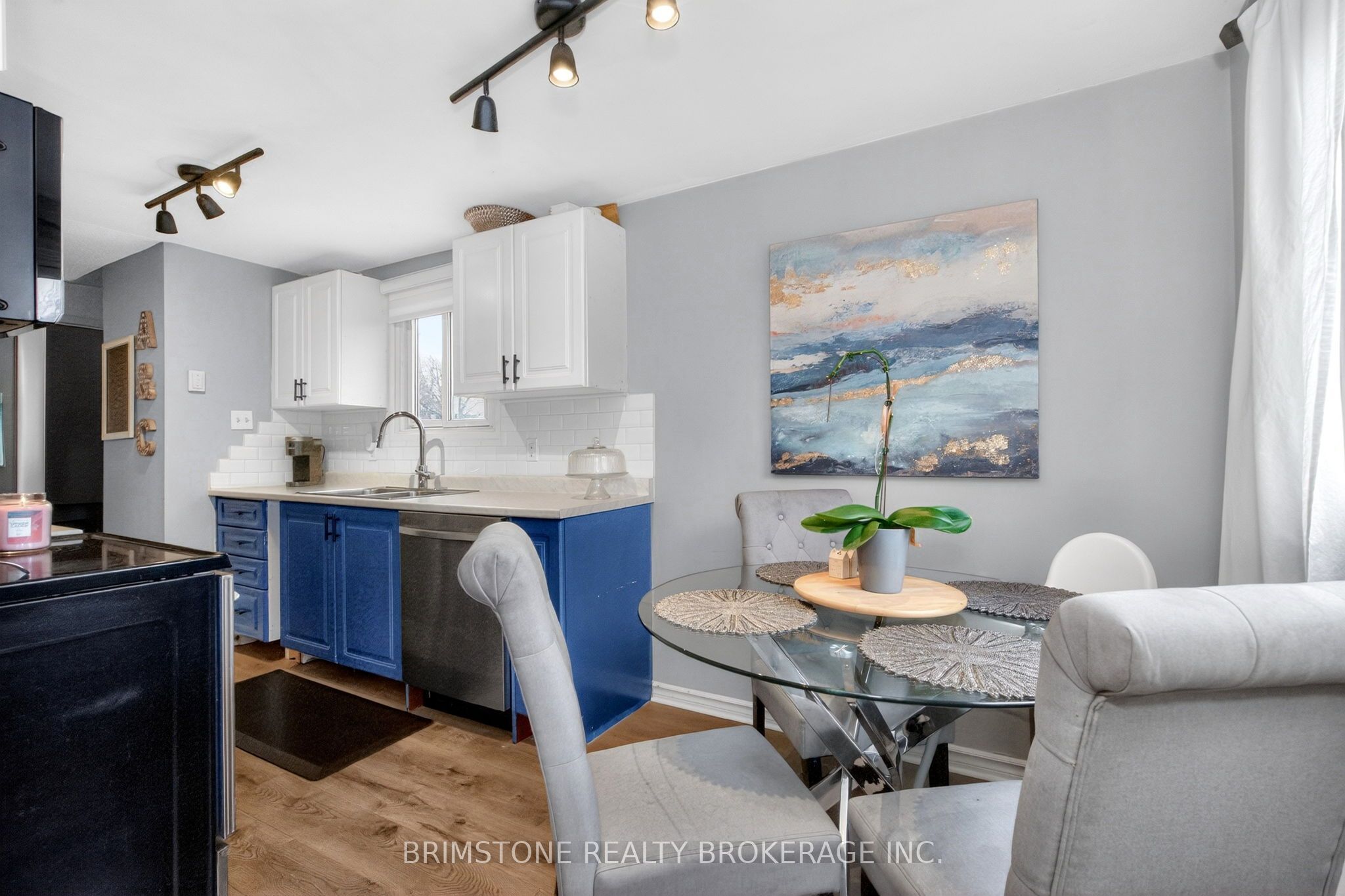 104 Hickling Trail Property Photo 18