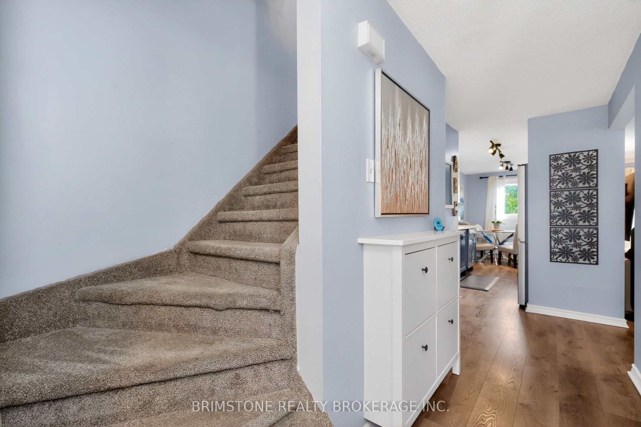 104 Hickling Trail Property Photo 28