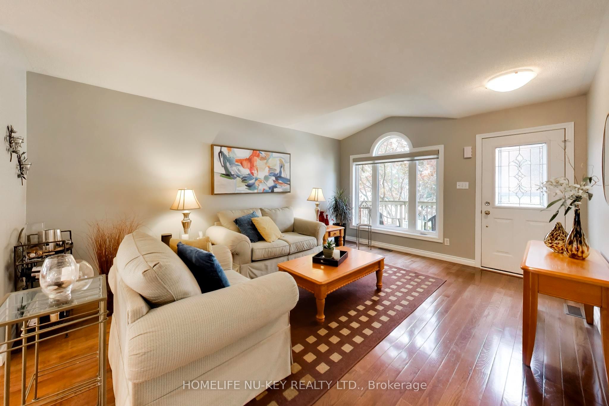 9 Monique Crescent Property Photo 8