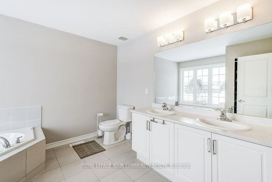 201 Breton Street Property Photo 31