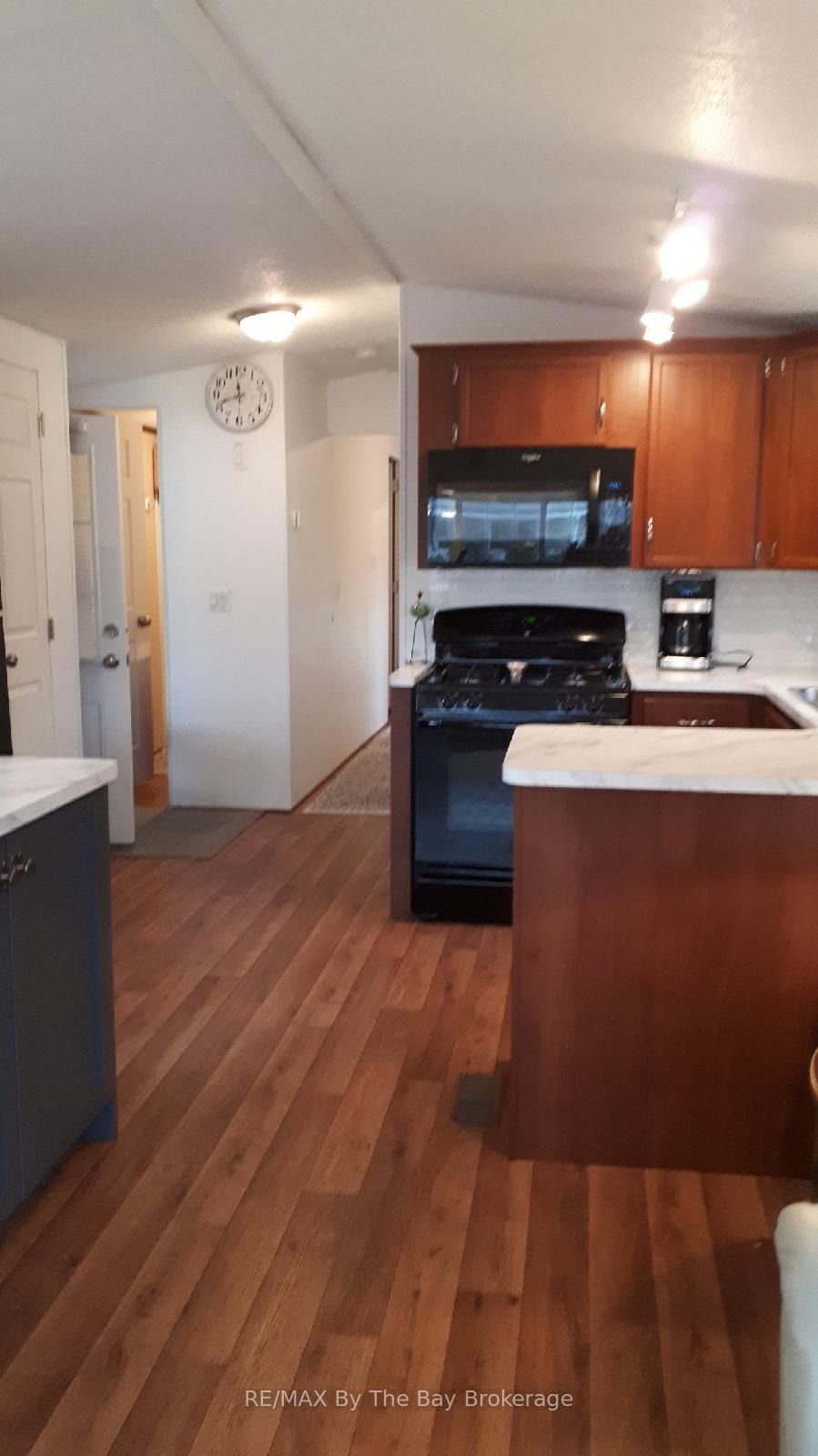 32 Temagami Trail Property Photo 14