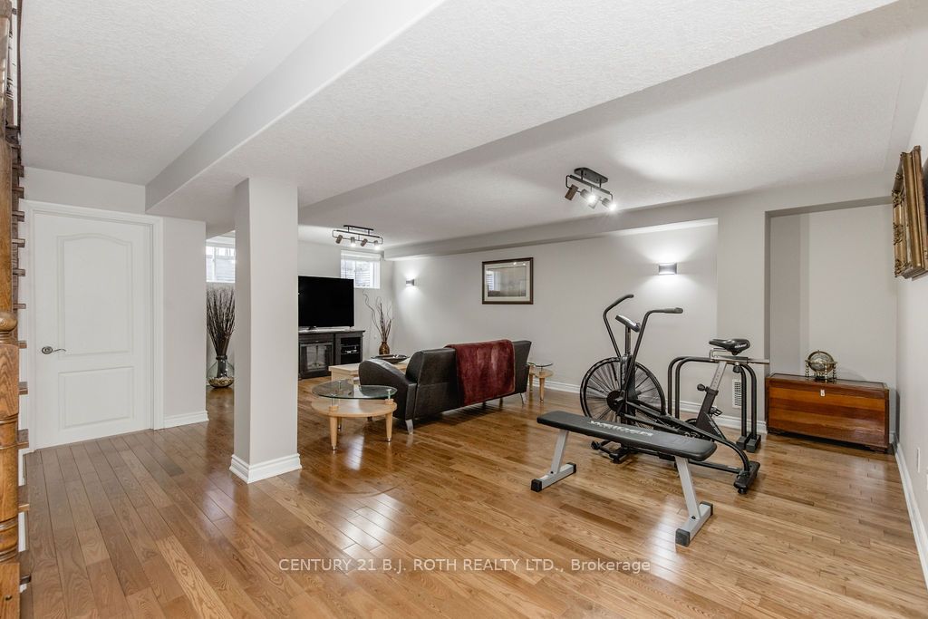 12 Lloyd Cook Drive E Property Photo 31