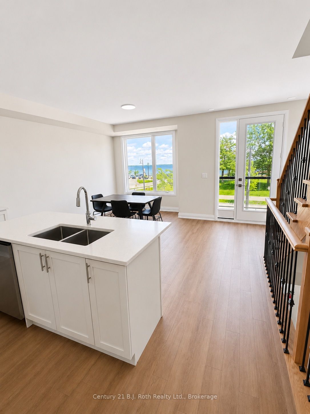 81 Lightfoot Drive Property Photo 4