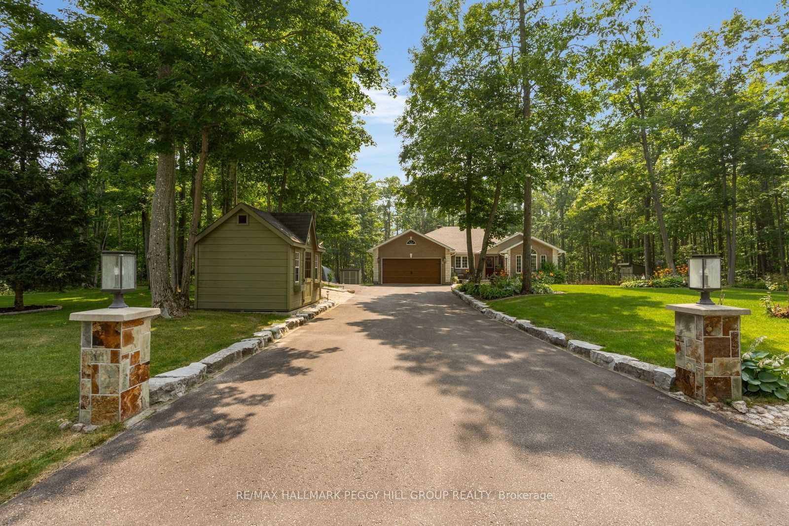 6 Maplehill Drive Property Photo 1