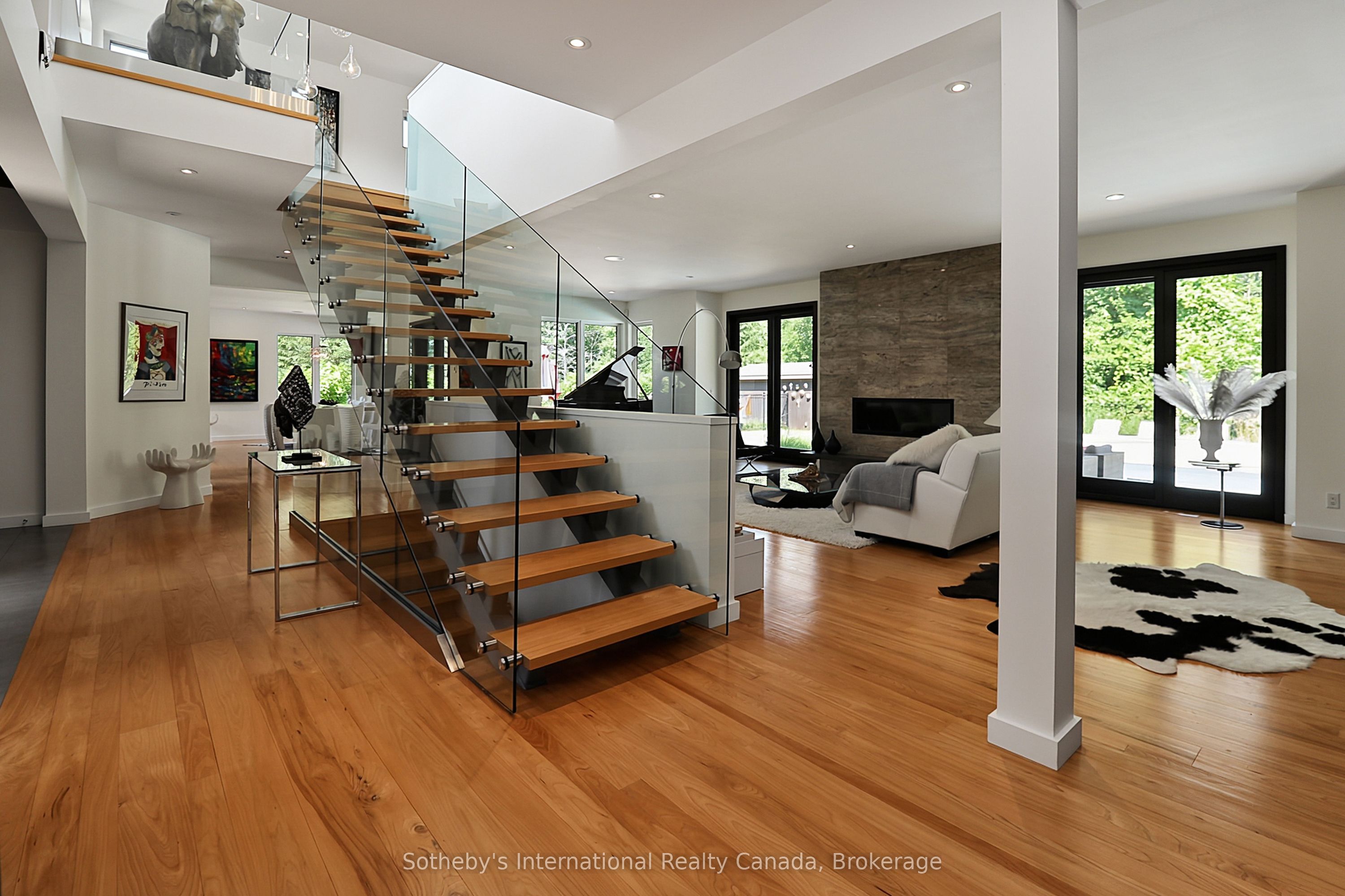 4 Holly Court Property Photo 6