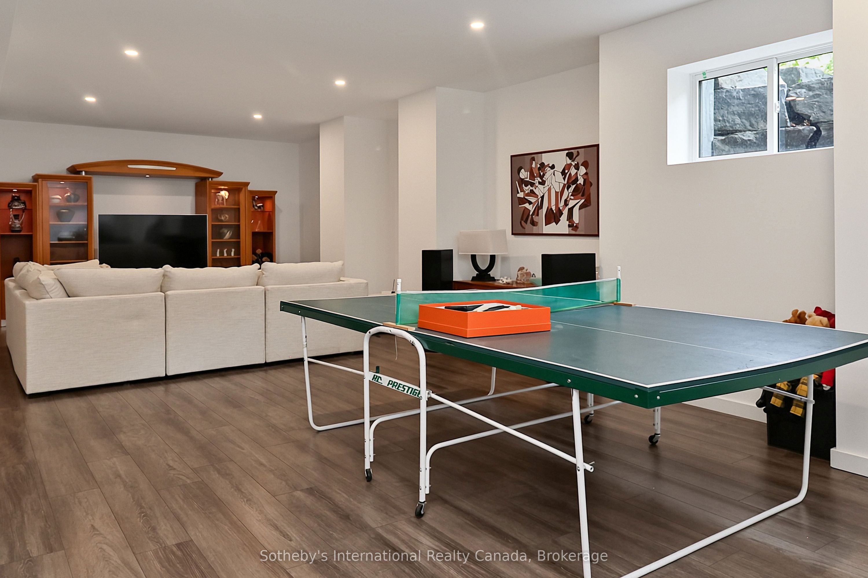 4 Holly Court Property Photo 33