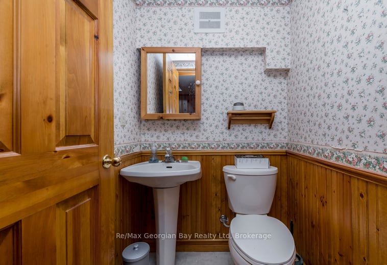 52 Gray Street Property Photo 18