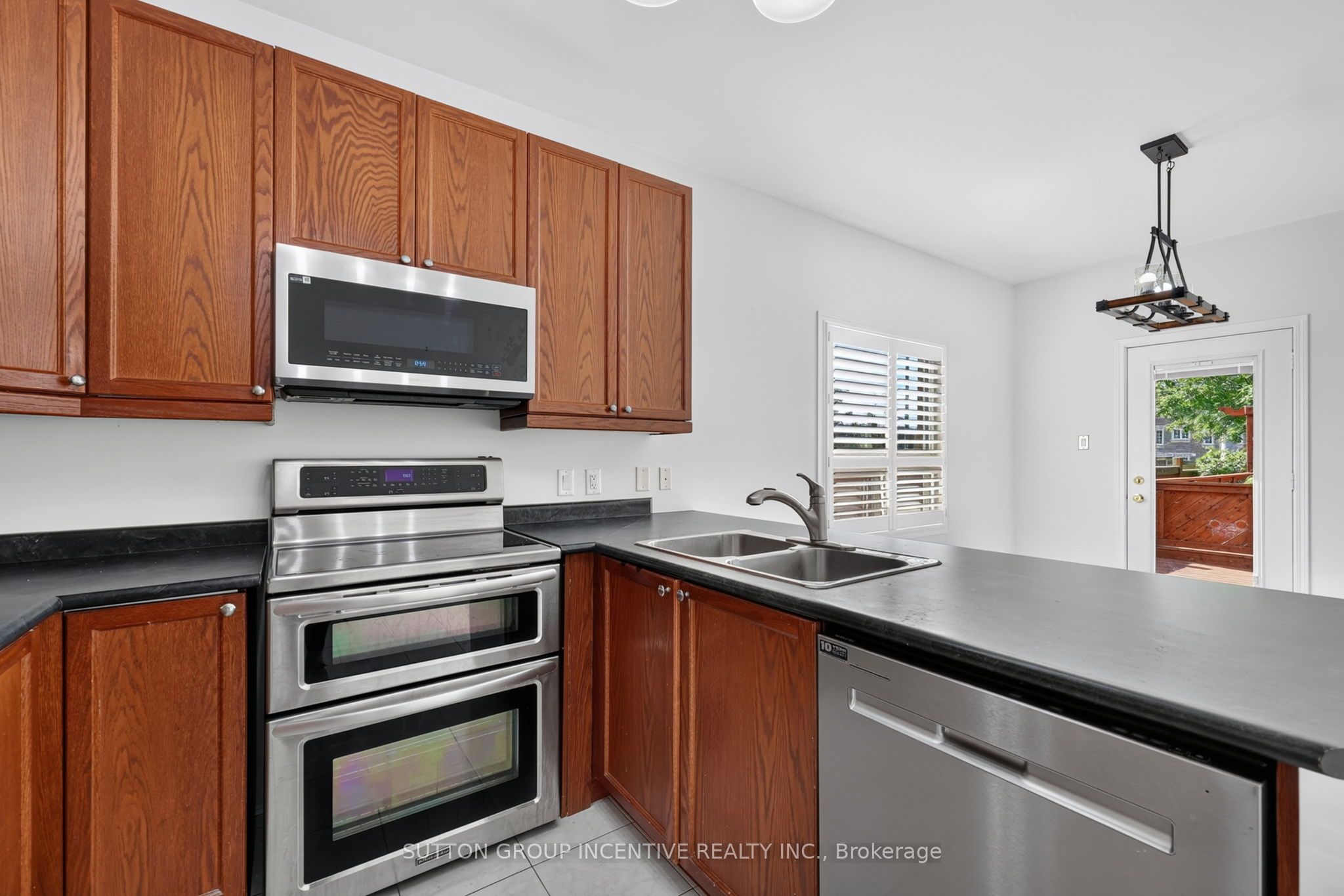 116 Sun King Crescent Property Photo 25