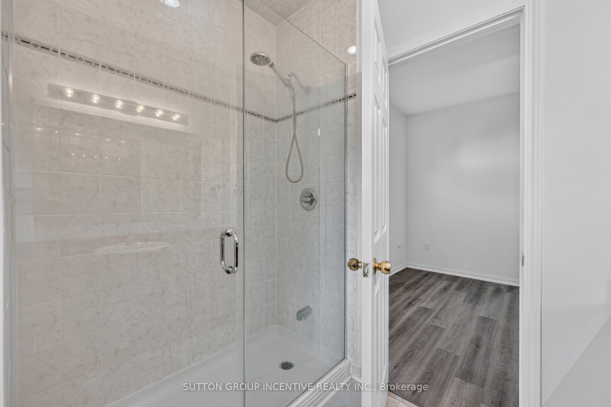 116 Sun King Crescent Property Photo 38