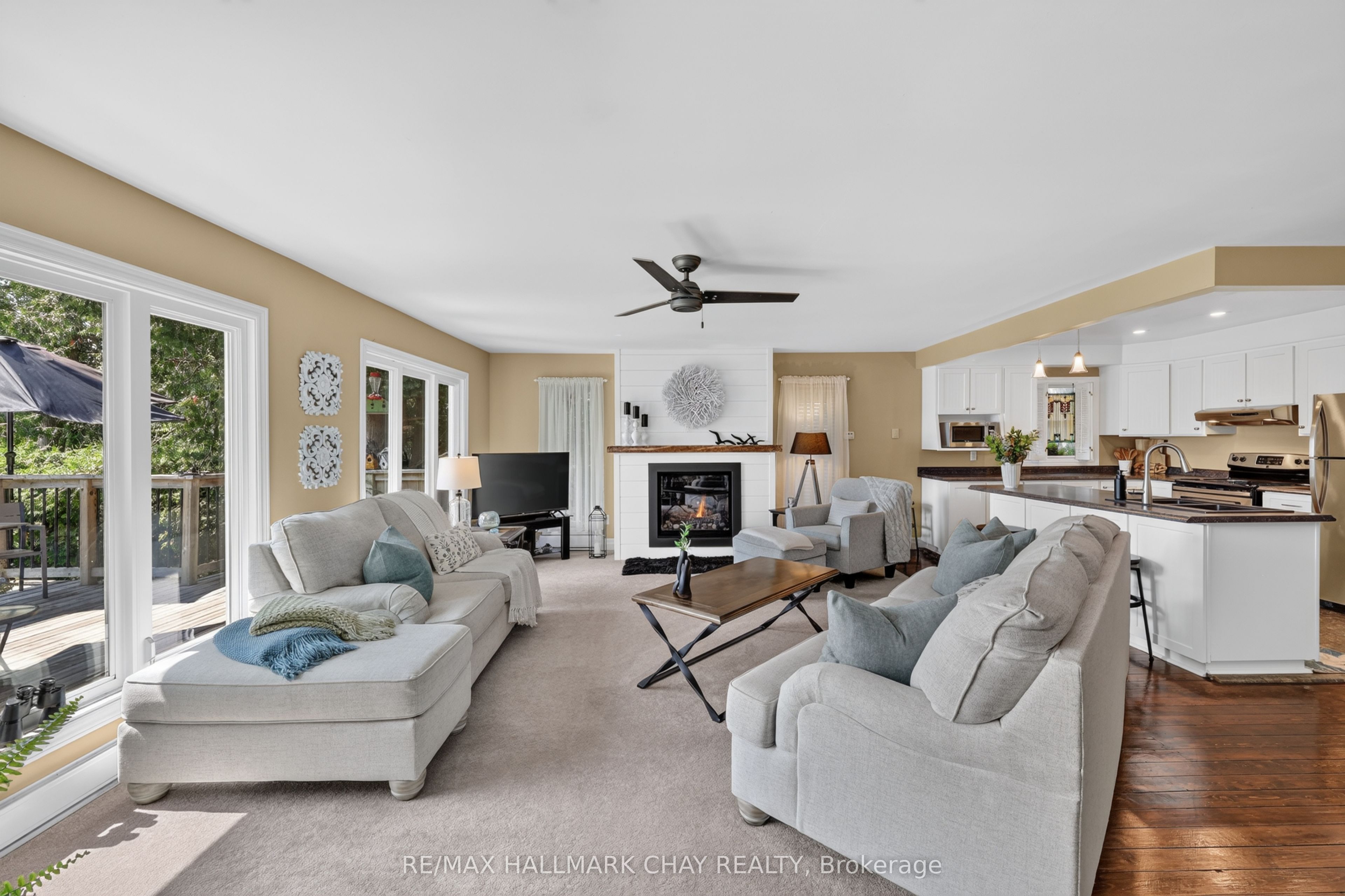 2289 Lakeshore Road E Property Photo 26