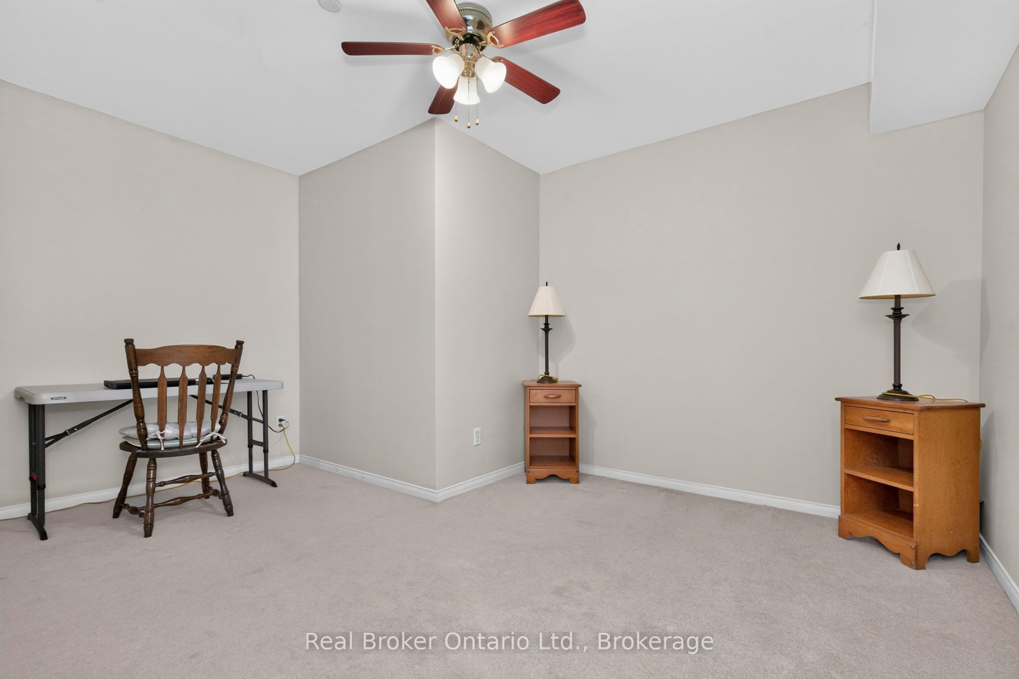 4 Beck Boulevard 302 Property Photo 12