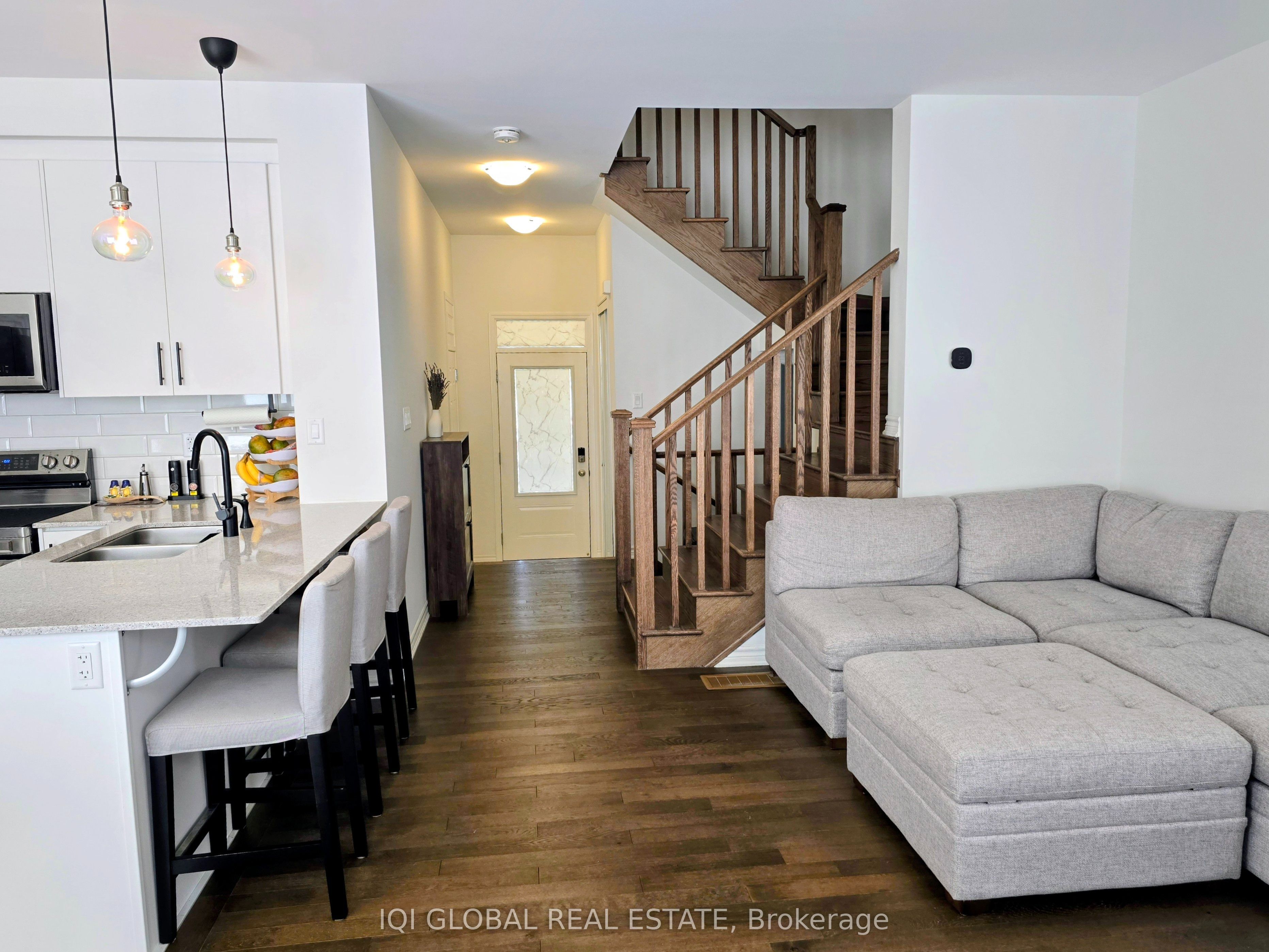 357 Reid Drive Property Photo 4