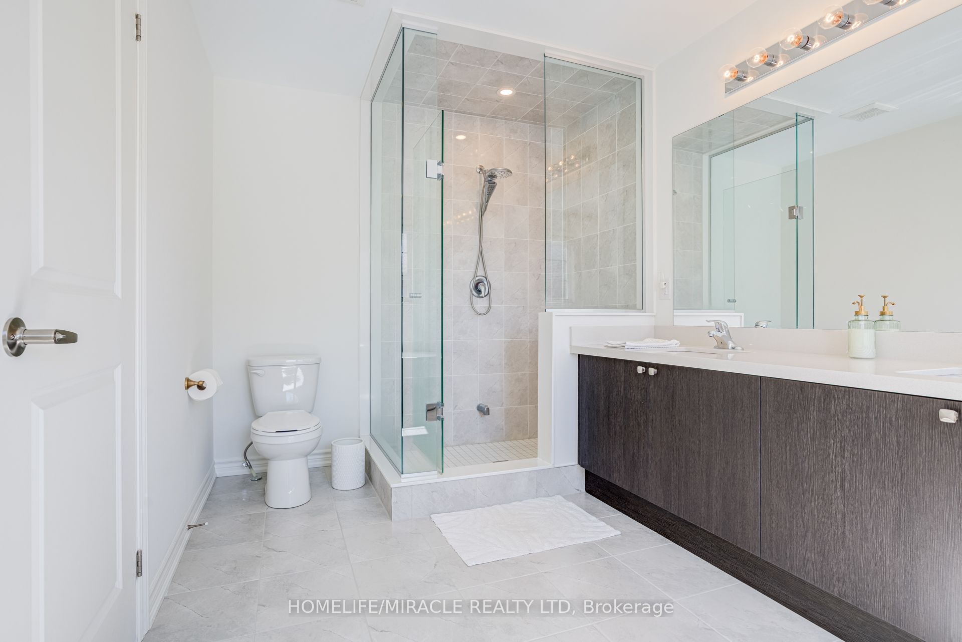 14 Sassafras Road Property Photo 23