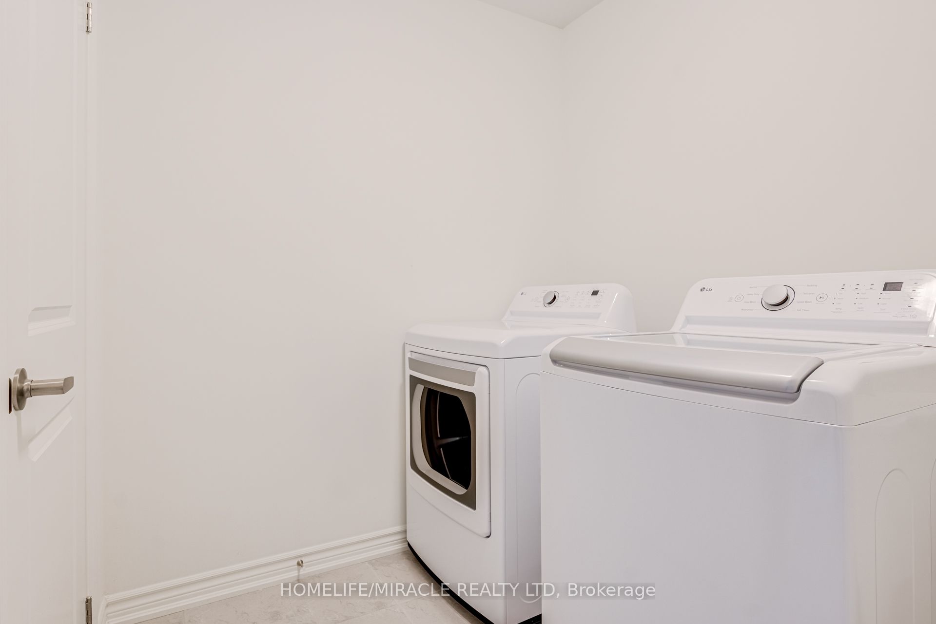 14 Sassafras Road Property Photo 32