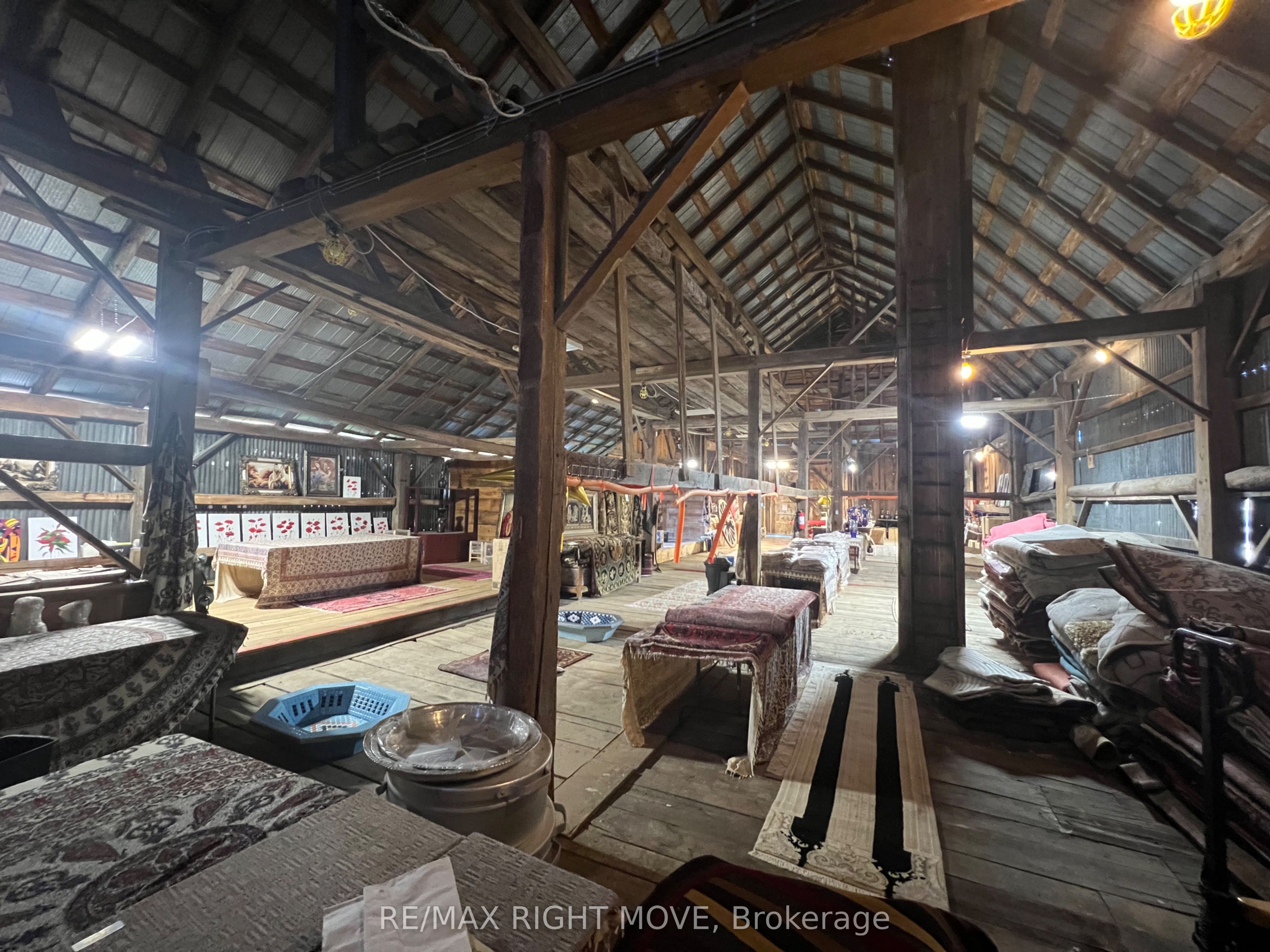 8203 169 County Road Property Photo 6