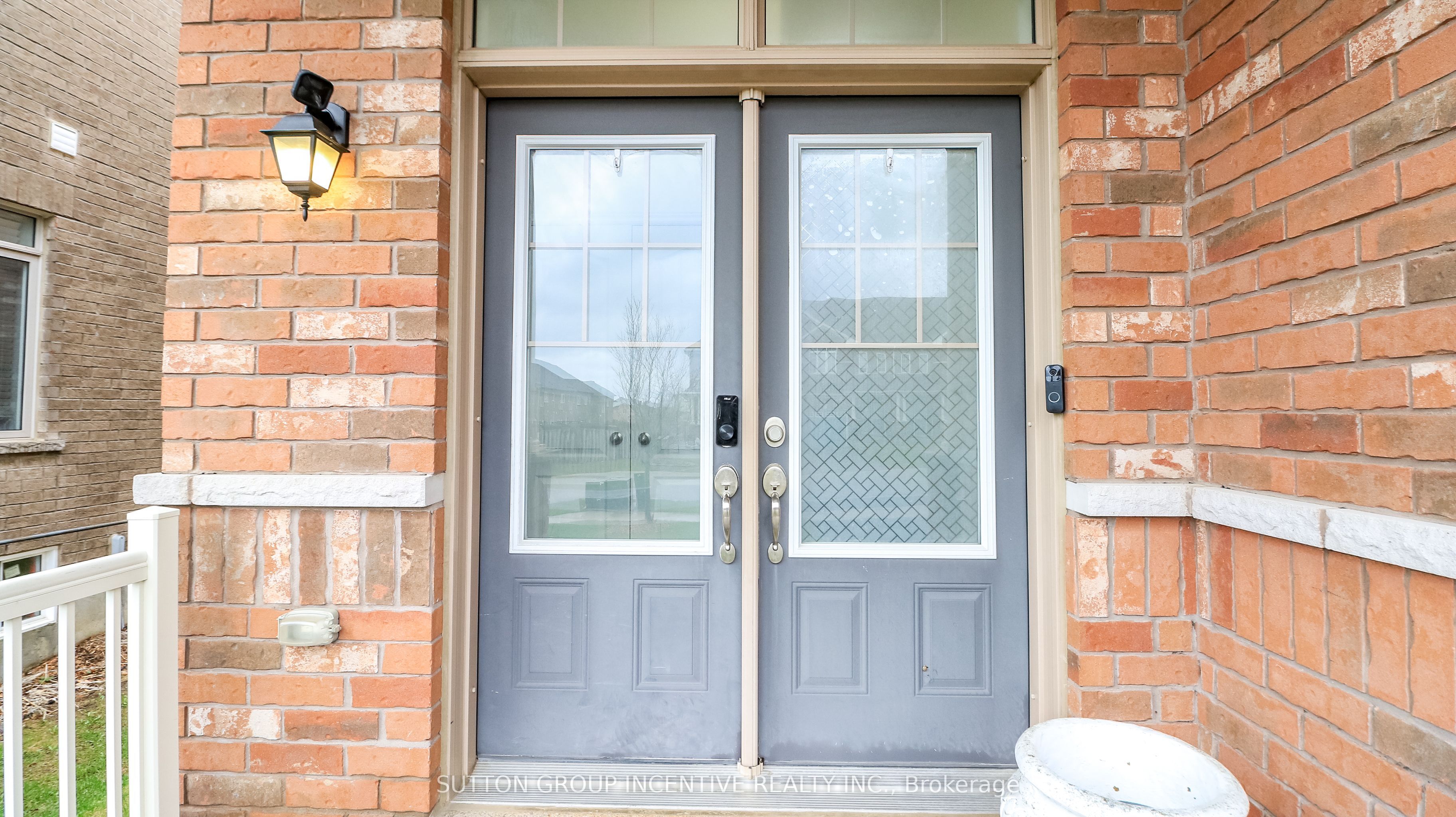 52 Snelgrove Crescent Property Photo 4