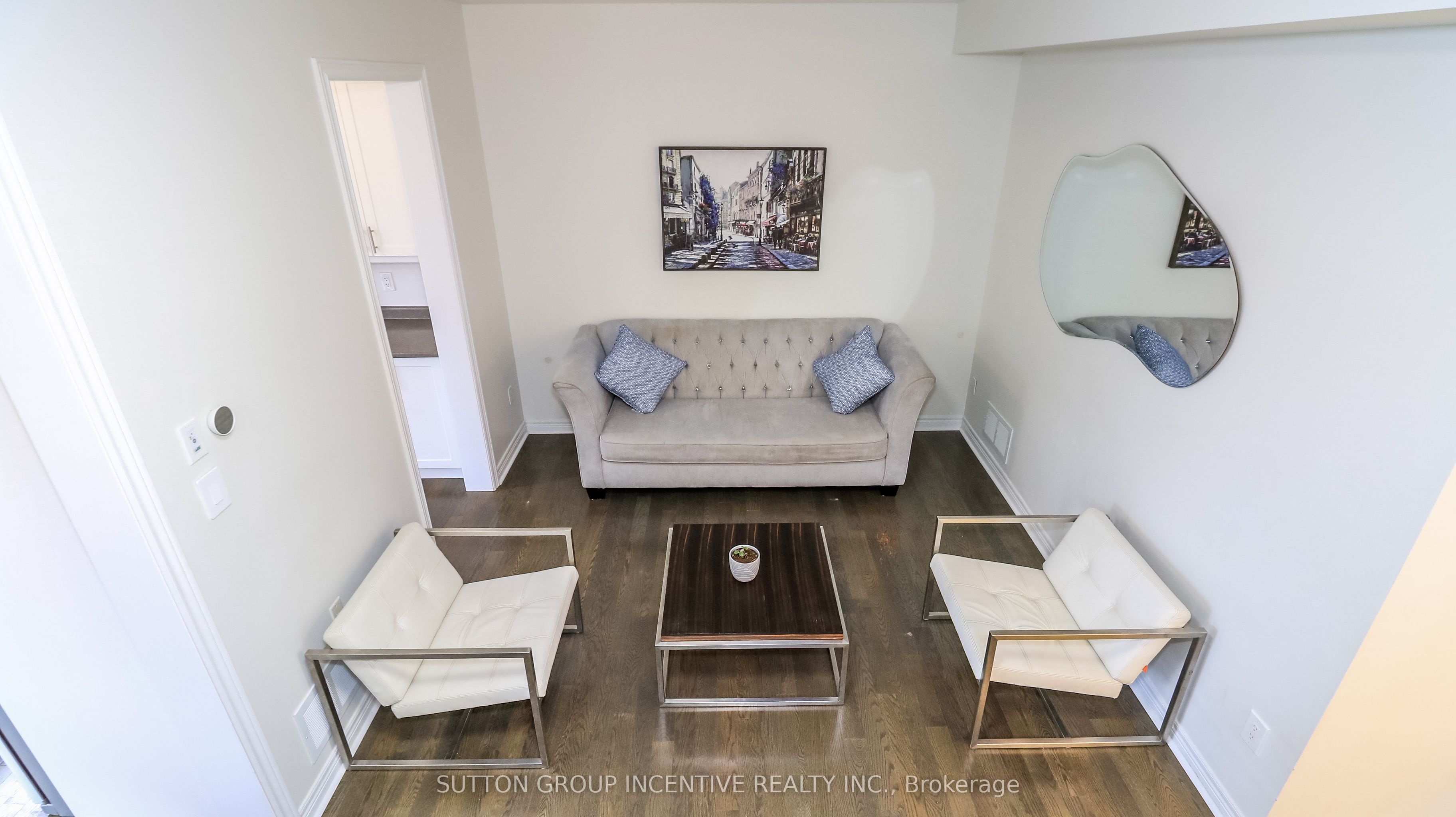 52 Snelgrove Crescent Property Photo 8