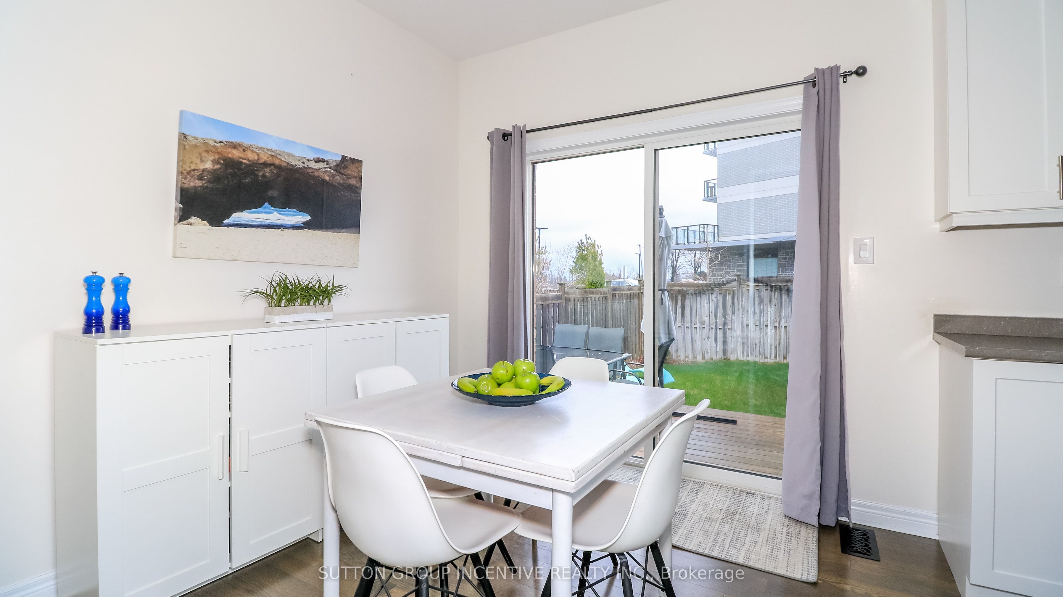 52 Snelgrove Crescent Property Photo 12