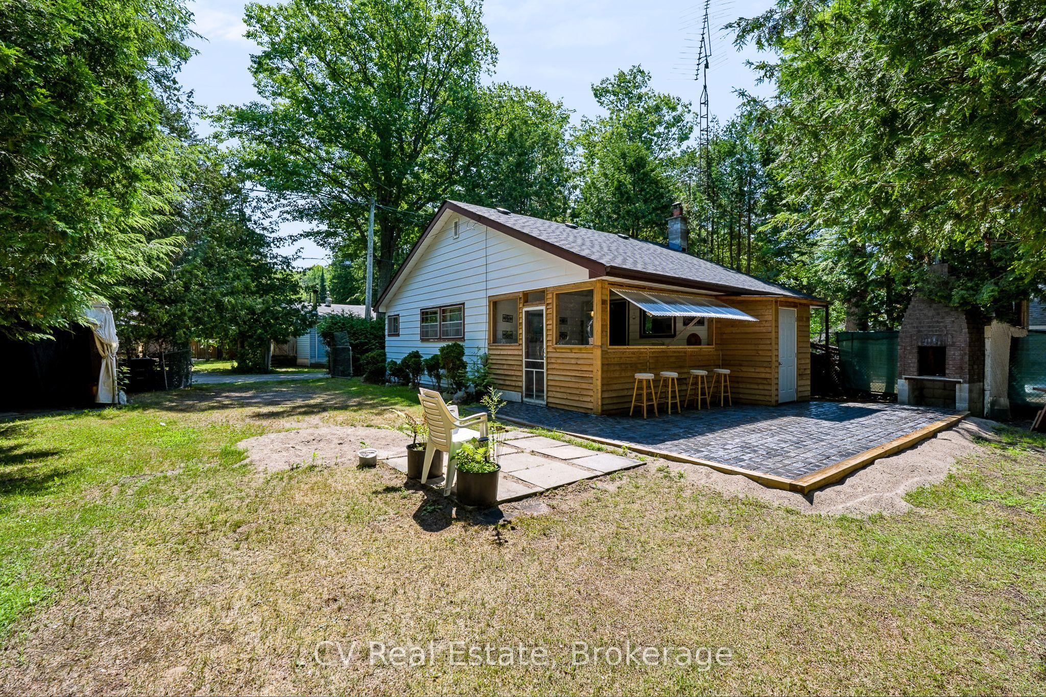 10 Brookside Drive Property Photo 10
