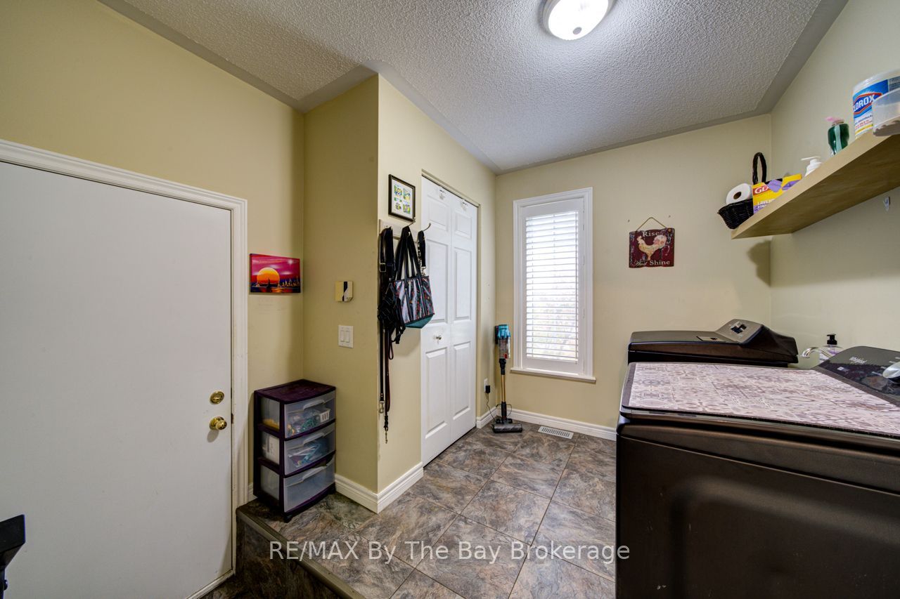 22 Downer Crescent Property Photo 22