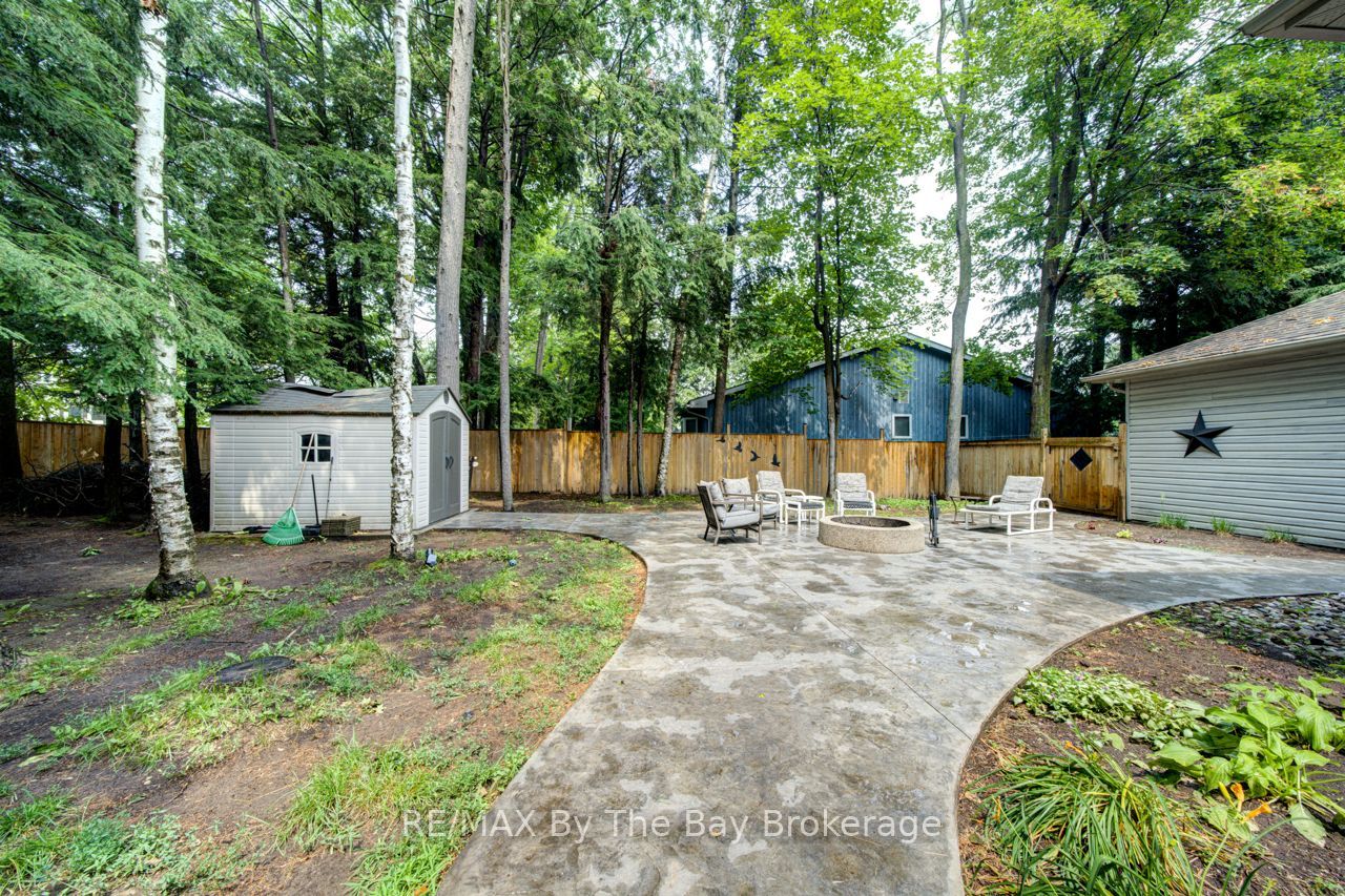 22 Downer Crescent Property Photo 43