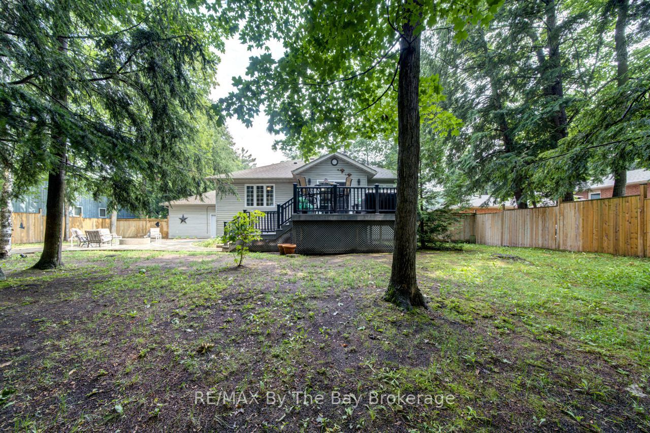 22 Downer Crescent Property Photo 48