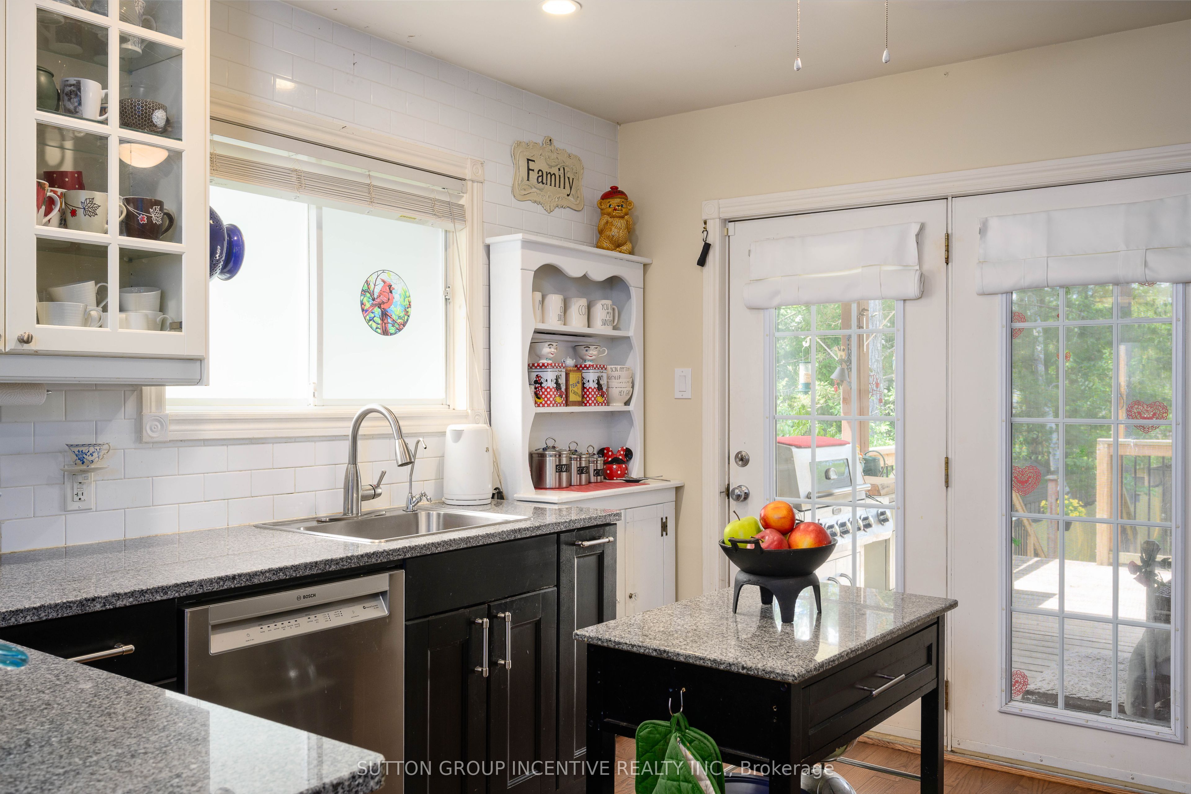 48 Wesley Avenue Property Photo 14