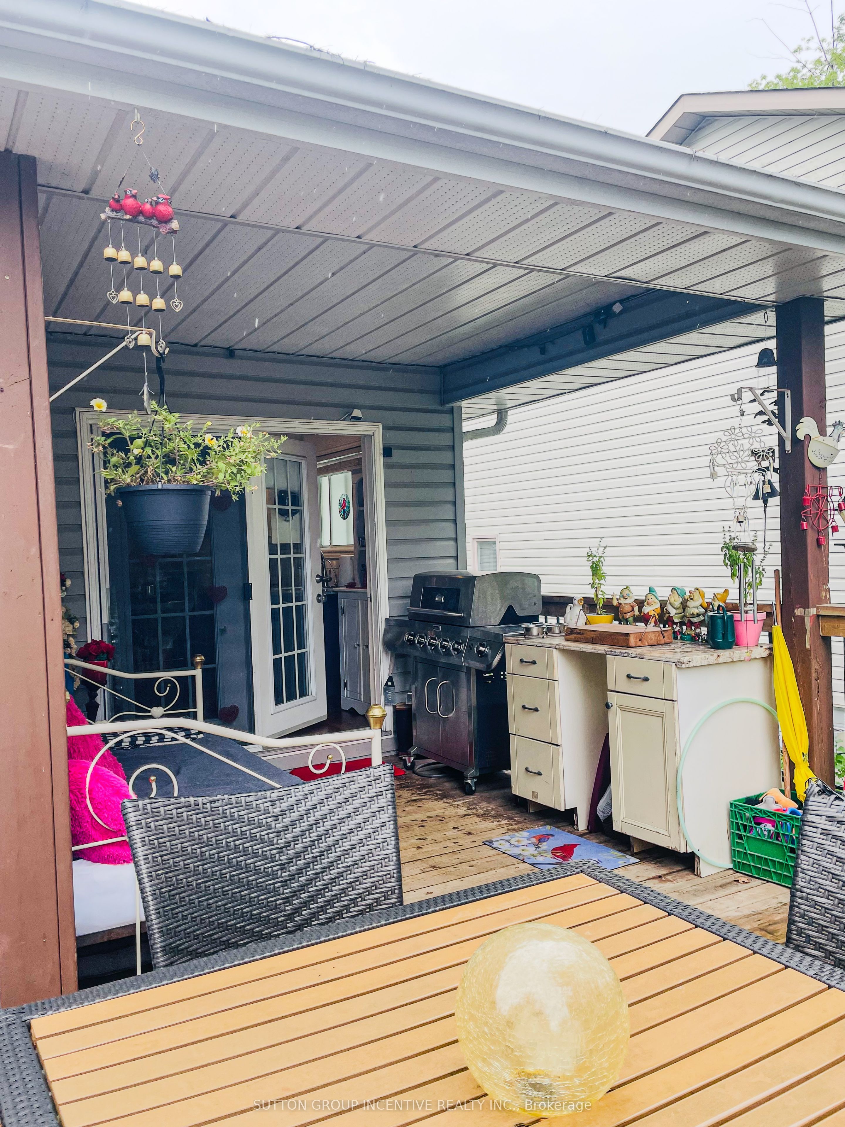 48 Wesley Avenue Property Photo 15