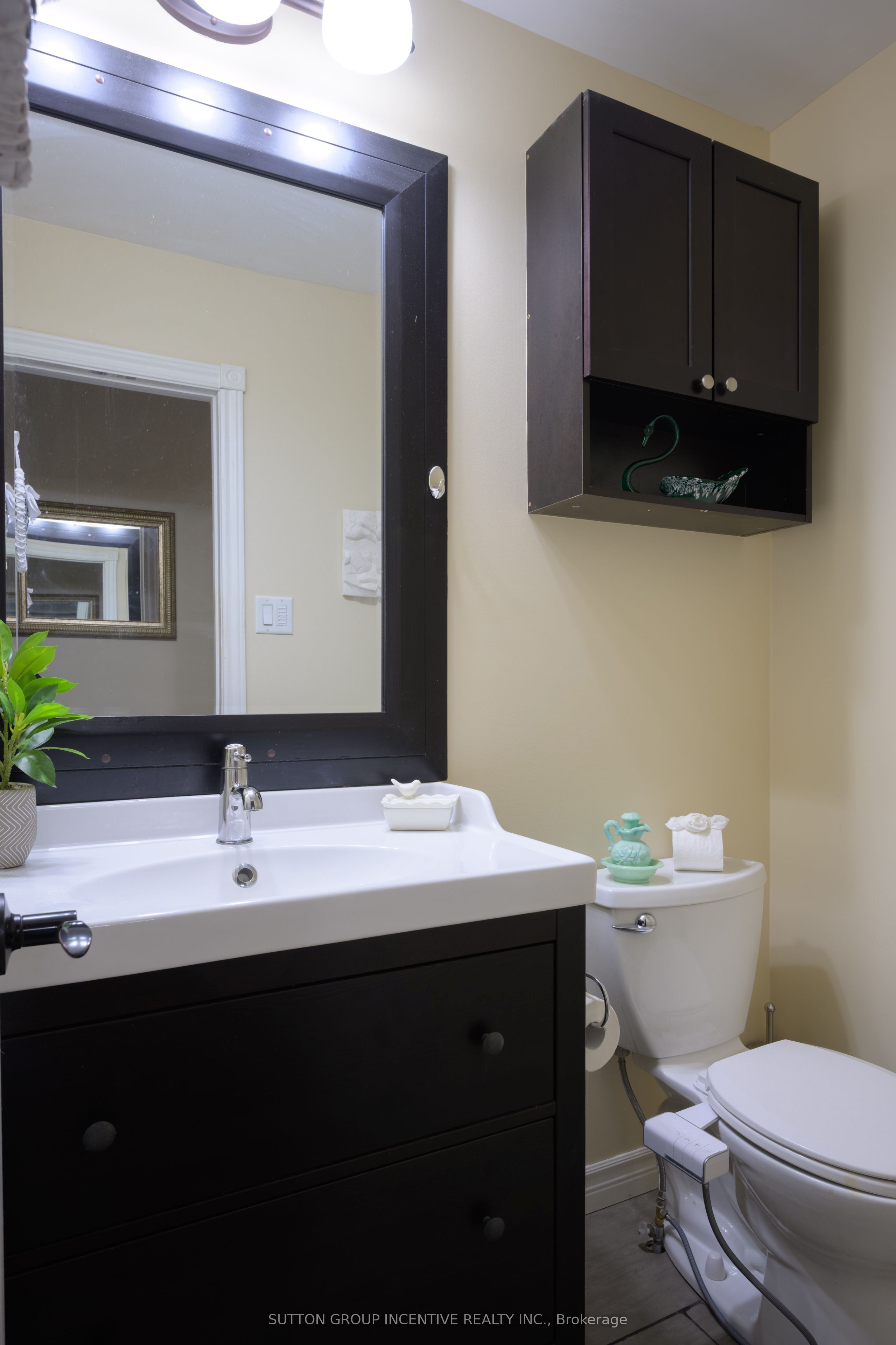 48 Wesley Avenue Property Photo 28