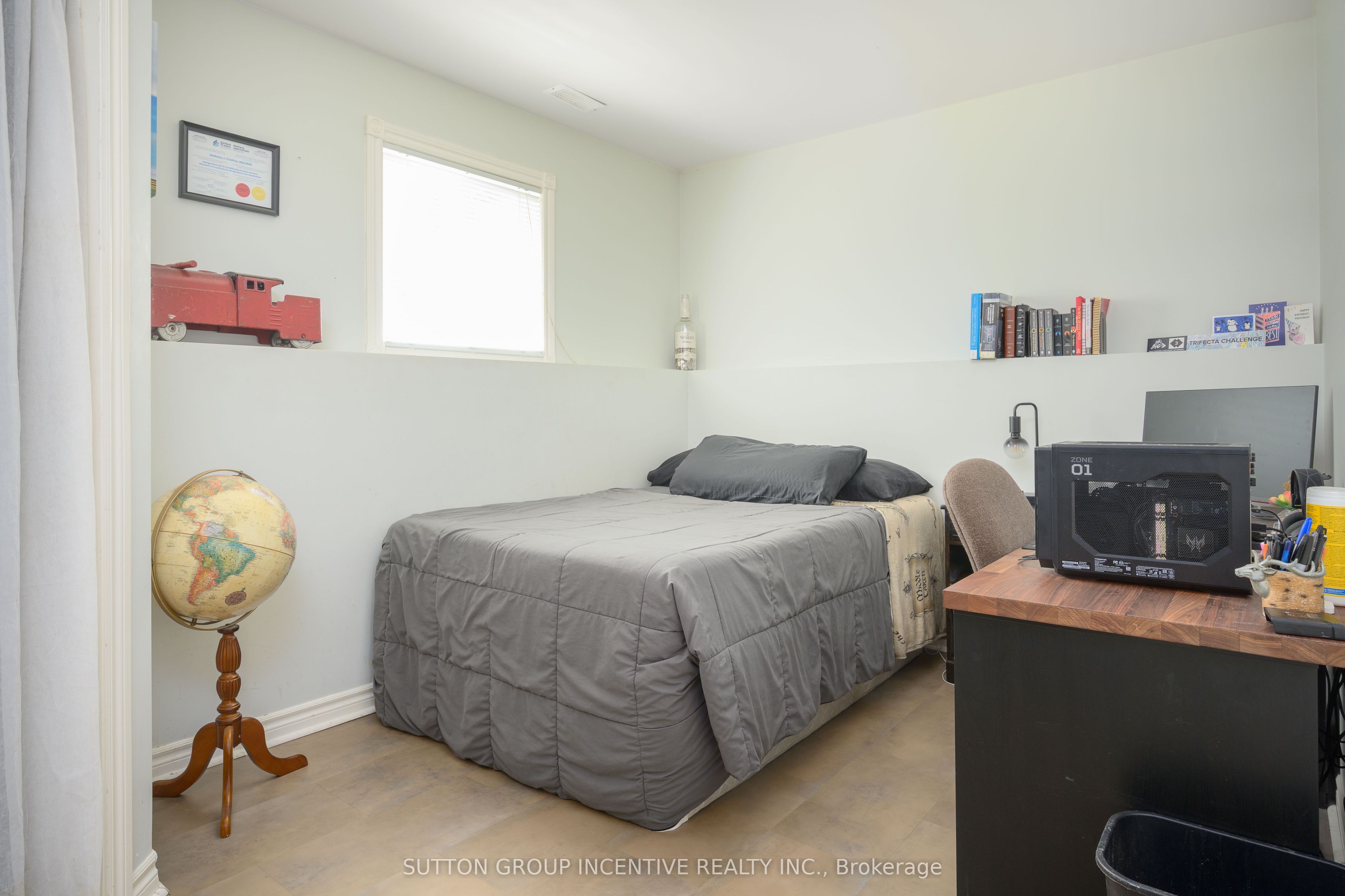 48 Wesley Avenue Property Photo 32
