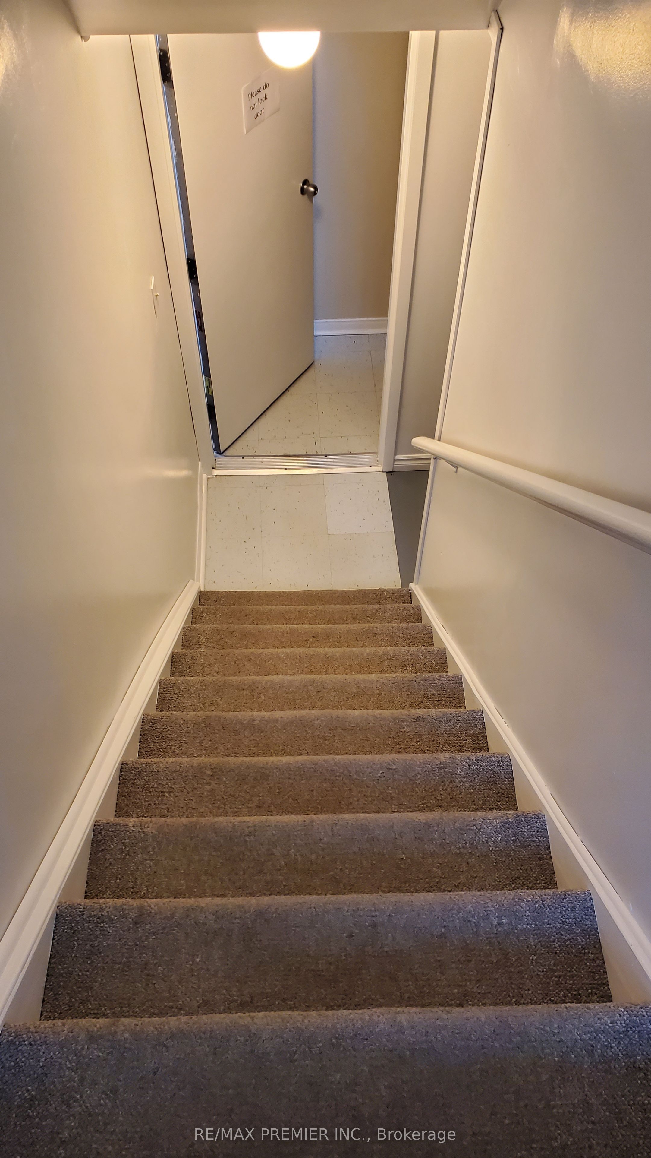 77 Fox Run Bsmt Property Photo 3
