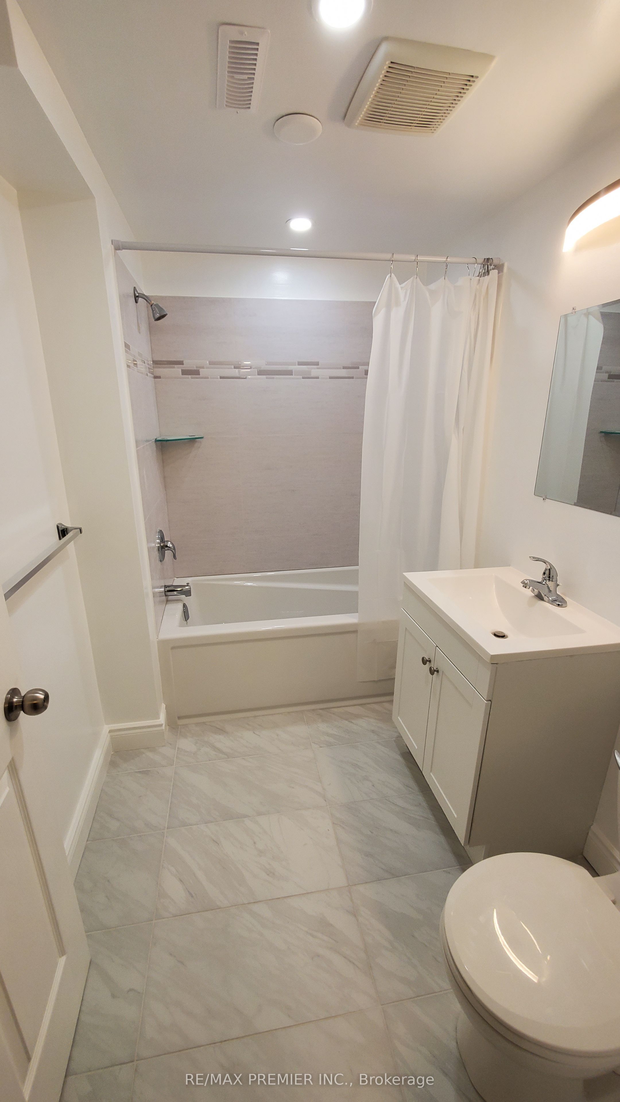 77 Fox Run Bsmt Property Photo 11